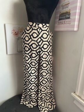 H&M Black and Cream Geometric Straight Leg Pants